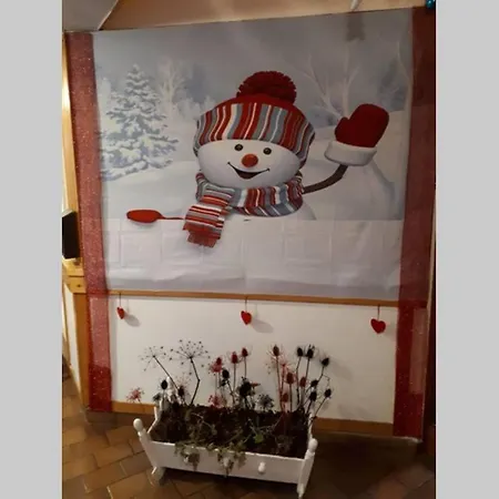 아파트 Confortable Face A La Montagne *